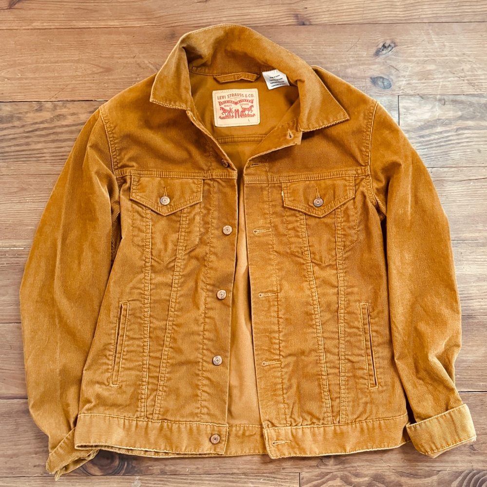 Men's - Levi's corduroy trucker jacket